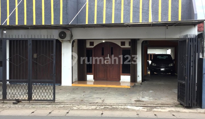 Dijual Rumah Area Zona Komersil Kawasan Taman Mini Cipayung 2