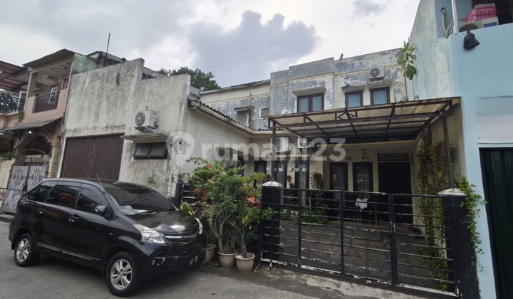 Dijual Rumah 2 Lantai Area Pasar Minggu