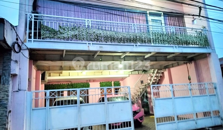 Dijual Rumah Bebas Banjir di Area Klender Duren Sawit Furnished