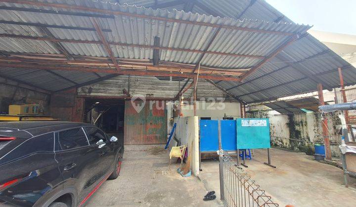 RUMAH HITUNG TANAH DI KEMANDORAN KEBAYORAN LAMA LOKASI MENARIK 2