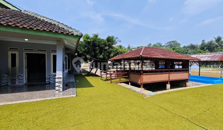 QUICK SALE LAND WITH BONUS HOUSE BUILDING IN CISEENG BOGOR AREA QUICK SALE LAND WITH BONUS HOUSE BUILDING IN CISEENG BOGOR AREA