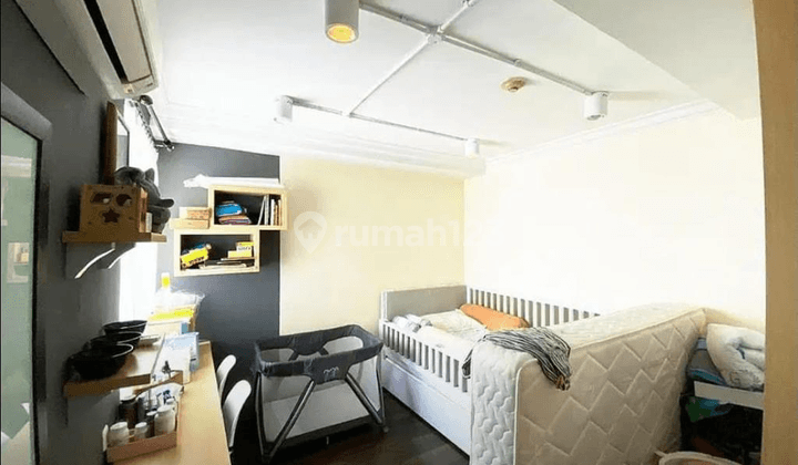 Apartment Batavia 3BR Semi Furnished Banyak Fasilitas Apartemen 1