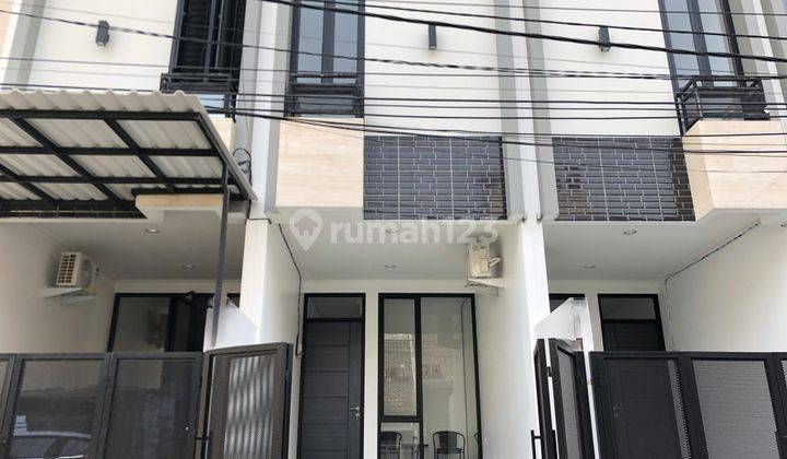 Rumah Baru Minimalis Modern Di Duri Kepa Tersedia 4 Unit 1