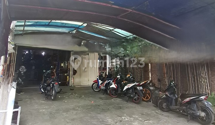 DIJUAL RUKO PINGGIR JALAN RAYA DI AREA CEMPAKA PUTIH CIPUTAT TIMUR