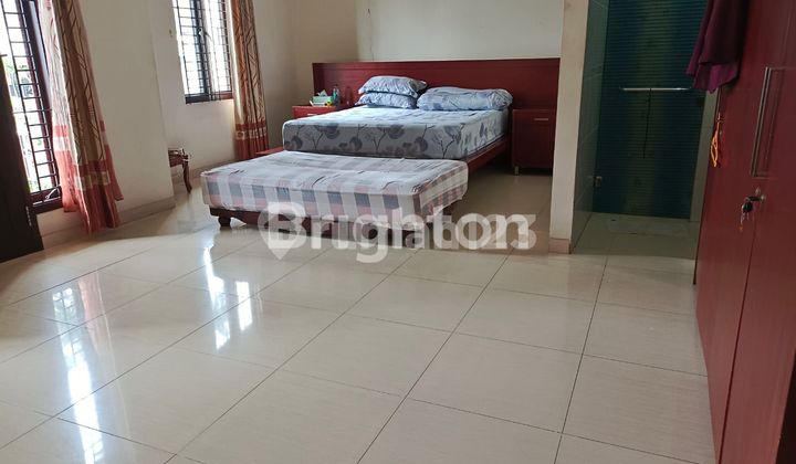 Rumah Puri Gardena siap Huni Terawat Row 3 mobil Puri Gardena 2