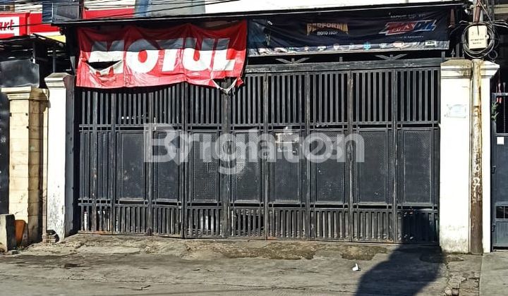 Ruko Tomang 3 Lantai Pinggir Jalan siap Huni Ruko Tomang 3 Lantai Pinggir Jalan siap Huni