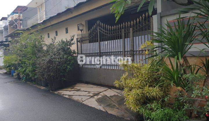 Rumah Grogol Jalan Nurdin 9 x 20 Row 2 Mobil terawat Jakarta Barat Jakbar 1