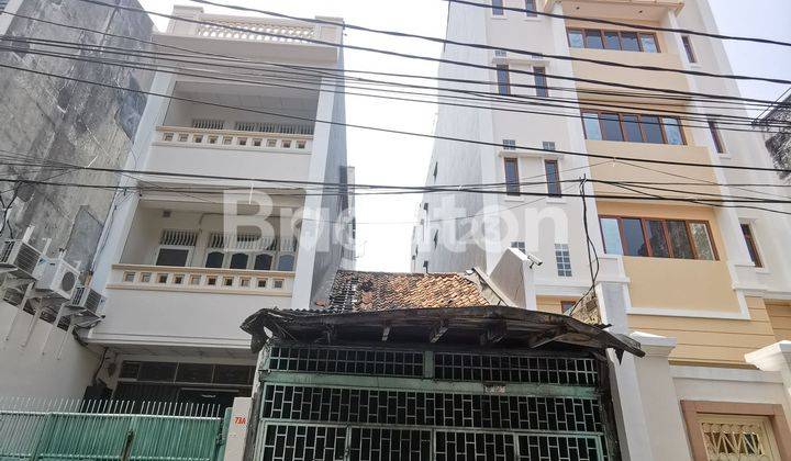 RUMAH TIANG BENDERA Roa malaka tambora Hitung Tanah Saja Bisa KPR nego 1