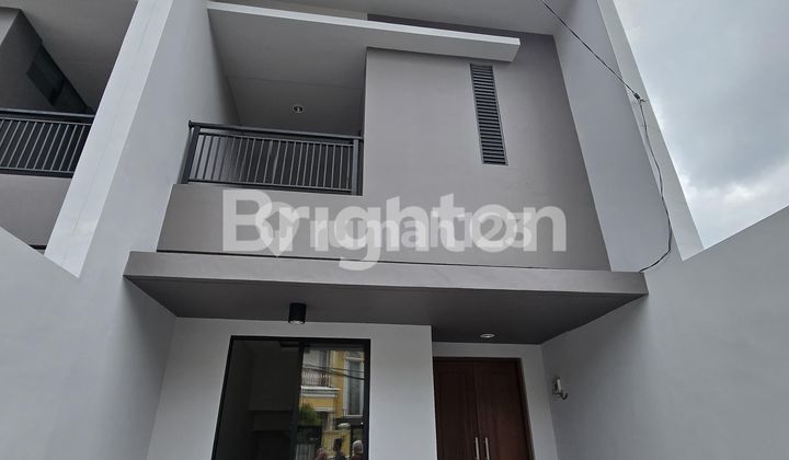 Rumah Kav DKI Meruya 120m2 , Brand New HGB, Row Jalan Lebar siap HUNI