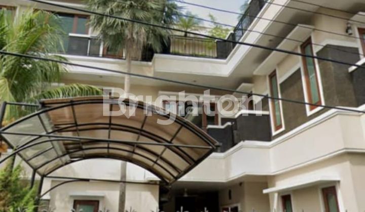 Duri Kepa Angsana Raya Luxurious Fully Furnished House 550m2 3 Floors - West Jakarta Duri Kepa Angsana Raya Luxurious Fully Furnished House 550m2 3 Floors - West Jakarta