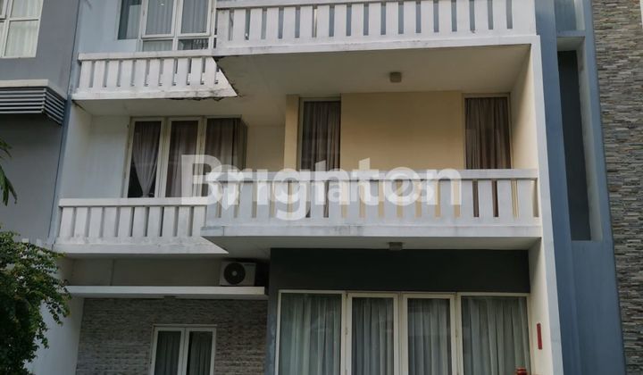 Rumah Springhill Residence Model Town House Kemayoran ada Lift 4 tingkat Rumah Springhill Residence Model Town House Kemayoran ada Lift 4 tingkat