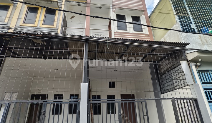 Rumah Jelambar 56m2 , 3 Tingkat Full Bangunan Row 1 Mobil Indraloka Jakarta Barat Rumah Jelambar 56m2 , 3 Tingkat Full Bangunan Row 1 Mobil Indraloka Jakarta Barat