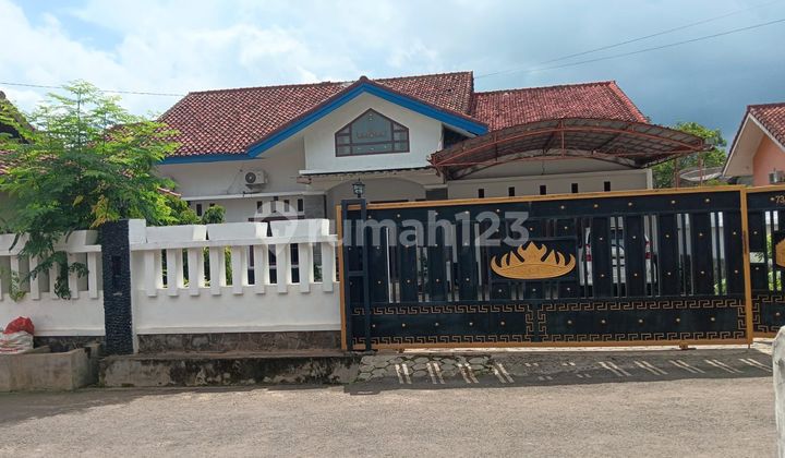 Rumah Mewah 7 KT di Hajimena, Natar, Lampung Selatan