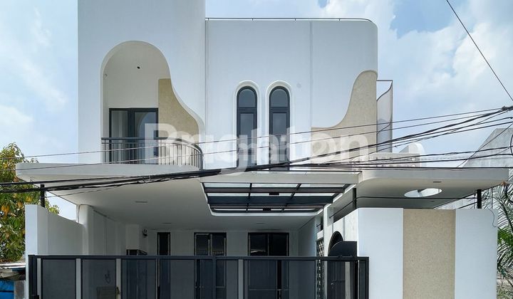 Rumah KFT Palem Cengkareng 9 x 20 Brand New Semi Furnish 3 Lantai SHM Barat Laut