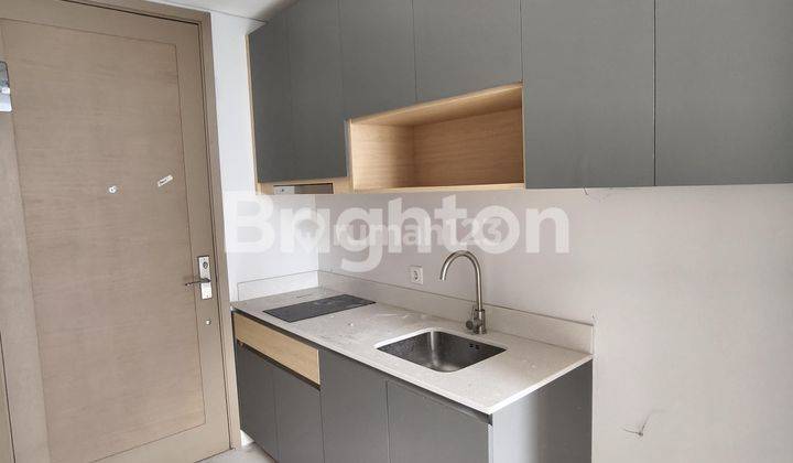 Apartemen Taman Anggrek Residence Studio Brand New Semi Furnish Lantai Tinggi 1