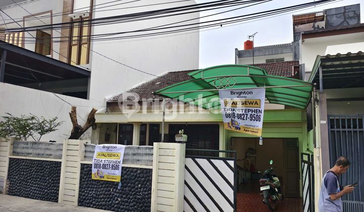 Rumah Taman Ratu Duri Kepa 10 x 20 akses row 2 mobil legah SHM 2