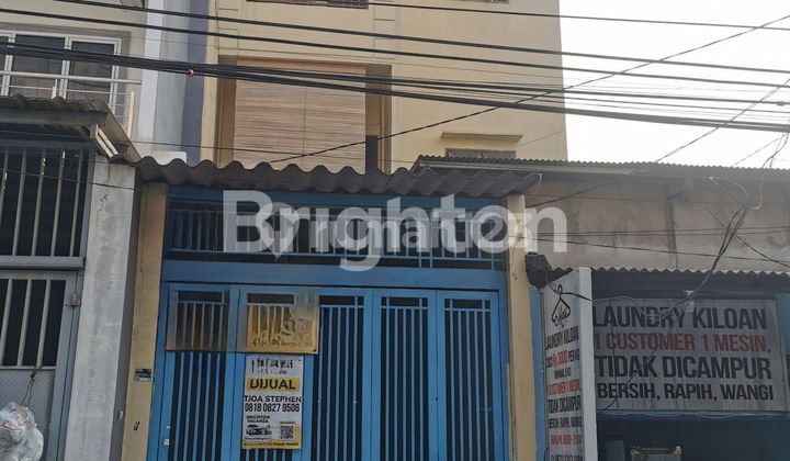 Rumah Empang Bahagia Jelambar Grogol 3 lantai