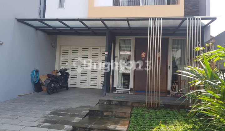 Rumah Taman Sari 3,5 Lantai Minimalis Modern Rapi Siap Huni