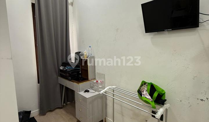 Rumah Mewah Plus Kolam Renang di Kedamaian, Bandar Lampung 2