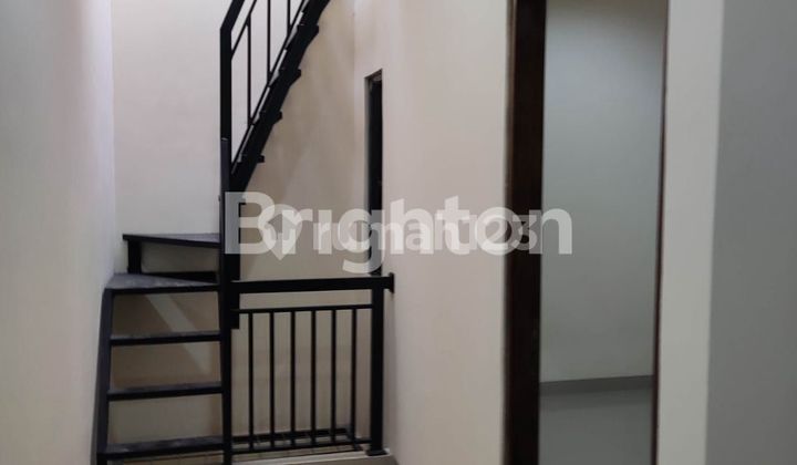 Rumah Tanjung Duren 4.5 x 13 Dalam Row 2 mobil, harga dibawah 2m jakarta barat 2