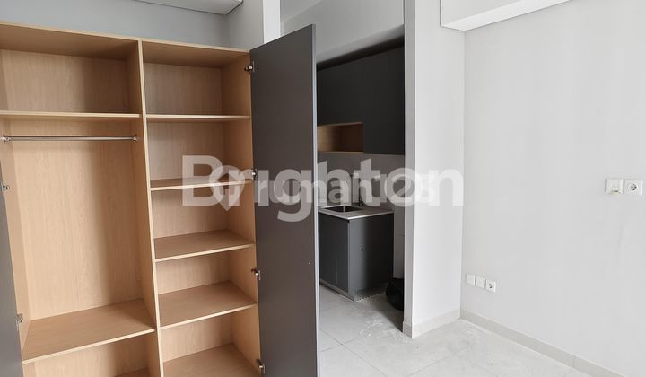 Apartemen Taman Anggrek Residence Studio Brand New Semi Furnish Lantai Tinggi 2