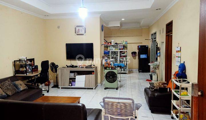 Rumah Rapi Siap Huni di Perumahan Juwita Jakarta Barat 2