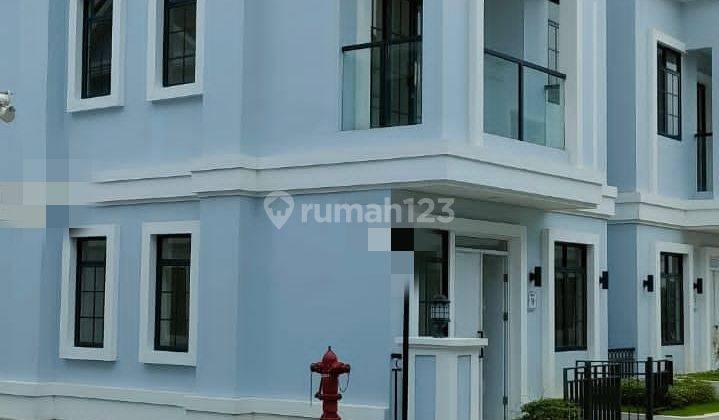 Dijual Rumah Modern 3 Lantai, Lantai Dasar Khusus Parkir Mobil Service Area, Cluster Viridia, Type F Lavon 2 1