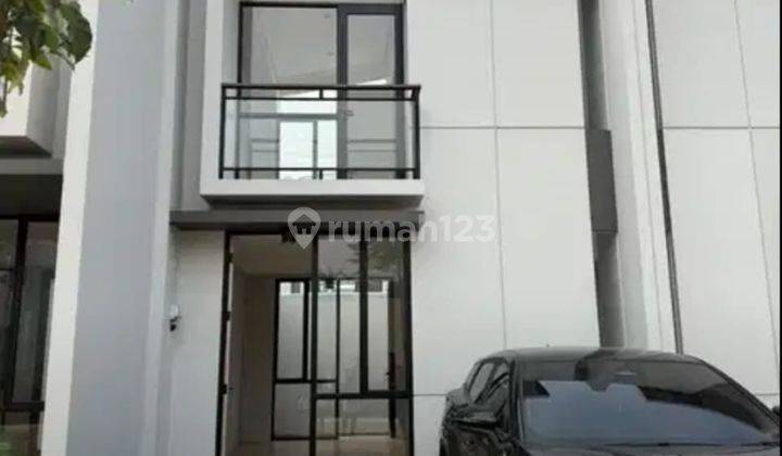 Disewakan Rumah 2 Lantai Cendana Gard n Vista Lippo Karawaci 1