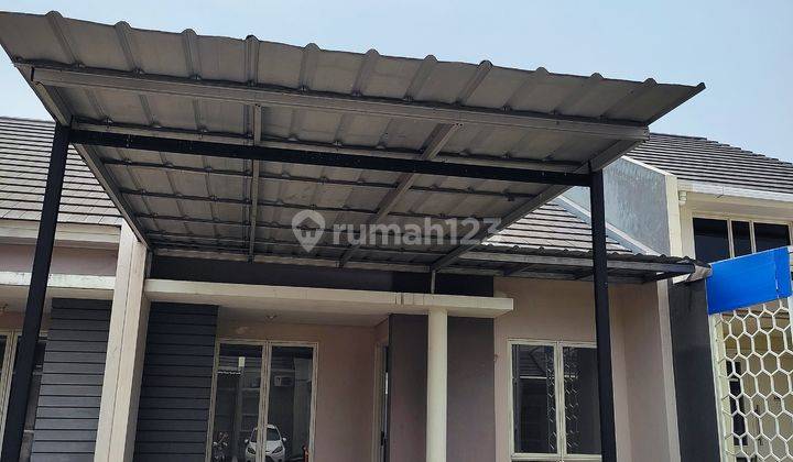 Disewakan Rumah 1 Lantai Rapi, Ada Kitchen Set di Abira Suvarna Sutera 1