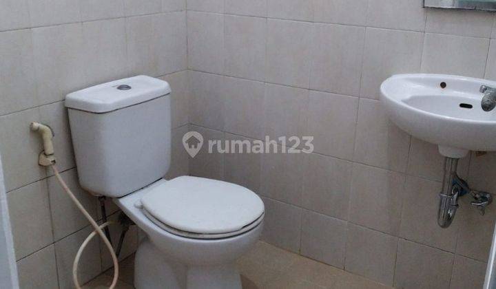 Disewa rumah di perumahan Bukit Golf     7