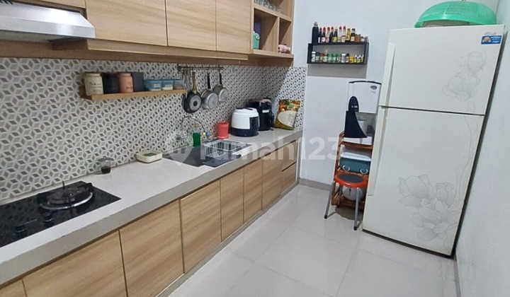 Dijual Cepat Rumah Cantik Diperumahan Panorama Tapos Cibinong 2