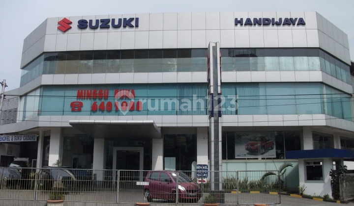 For Sale 4-Storey Building Prime Location in Gunung Sahari, Central Jakarta