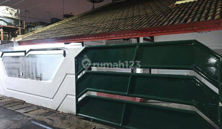 Rumah Siap Huni Dalam Komplek di Tomang Jakarta Barat 1