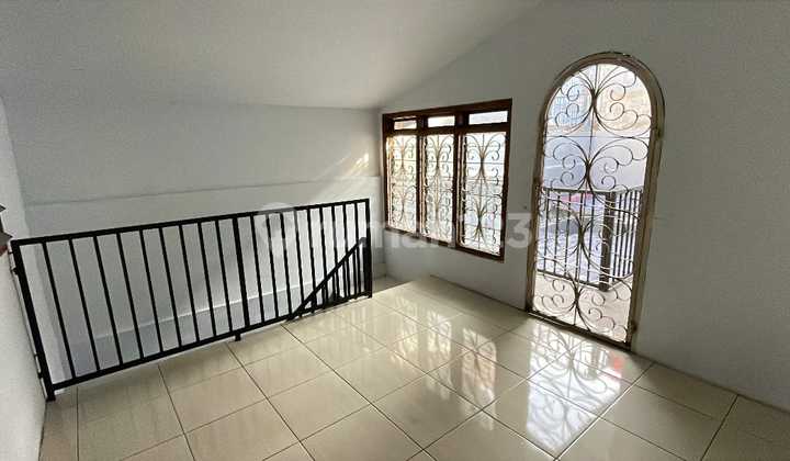 Rumah Baru Renov dalam Kompleks Siap Huni di Tomag, Jakarta Barat 2