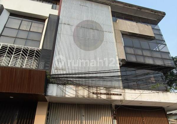 Ruko Pinggir Jalan Cocok Utk Usaha Di Roxy Jakarta Pusat  1