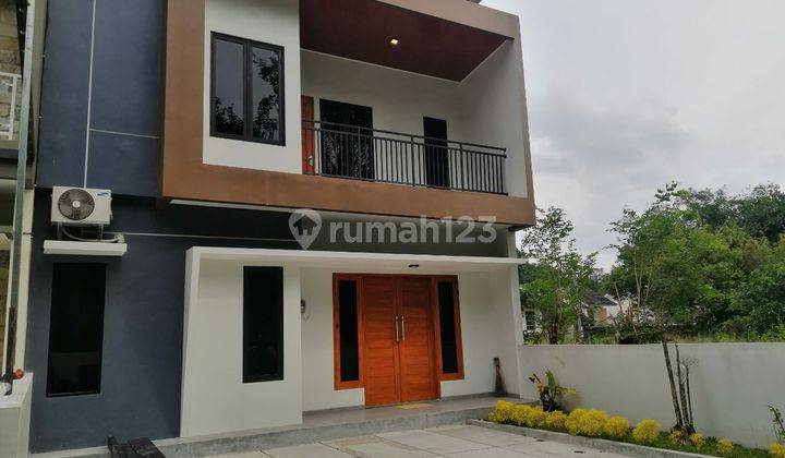 Rumah di Rumah Dijual Jogja Utara Dekat Kampus Losari Ngaglik Sleman Yogyakarta 2 Lantai Baru 1