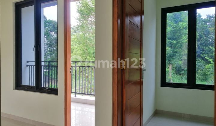 Rumah di Rumah Dijual Jogja Utara Dekat Kampus Losari Ngaglik Sleman Yogyakarta 2 Lantai Baru 11