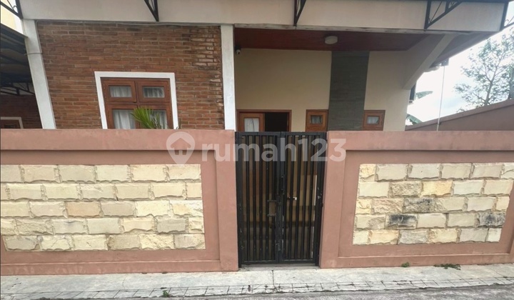 Rumah Kontrakan Furnished Ugm Tugu Jogja, Sleman Yogyakarta