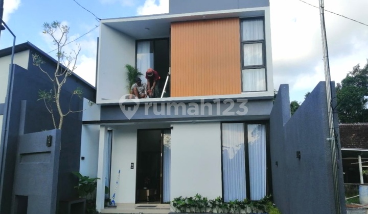 Rumah Baru Moder Minimalis 2 Lantai Dijual Jogja Wirobrajan Yogya Rumah Baru Moder Minimalis 2 Lantai Dijual Jogja Wirobrajan Yogya