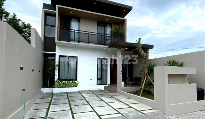 2-Story Furnished House North Jogja UII Campus Sleman Yogya 1