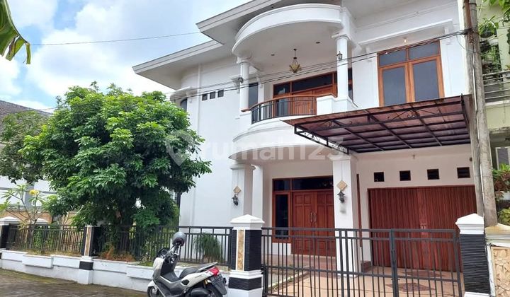 Luxury House in Nandan UGM and Tugu Jogja Housing, Sleman Yogyakarta 2