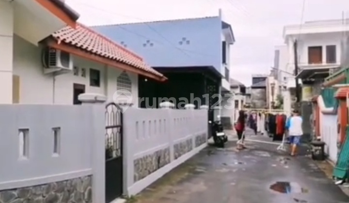 House Near Hotel Hyatt Regency Palagan Jogja Sleman Yogyakarta 2