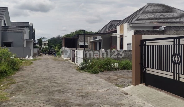 Ready-to-Occupy Cluster House in North Jogja Near Depok Sleman Yogyakarta 2
