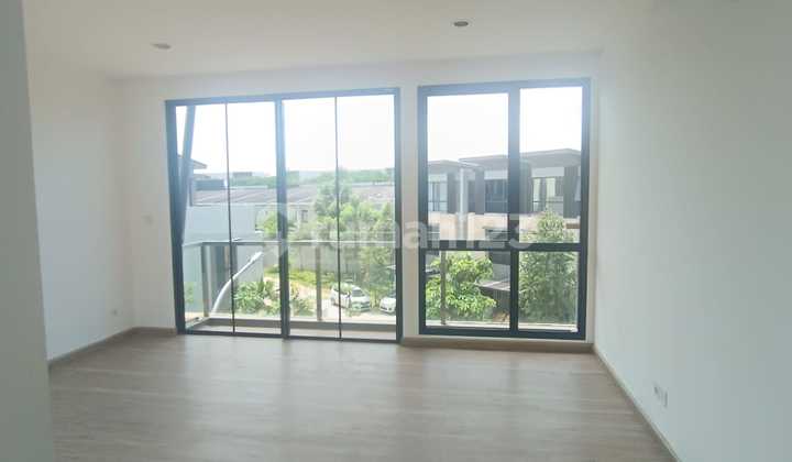 New, neat, 3-story house for rent in Citra 8 2