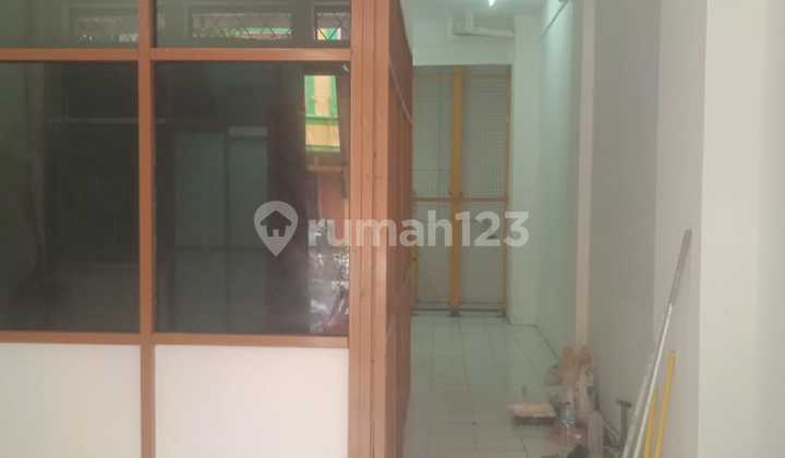 4-Story Shop House, Ready to Use, Neat, For Rent at Ruko1000, Taman Palem 2
