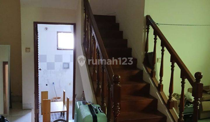 Rumah 2 Lantai,siap Huni Disewakan Di Villa Meruya,kembangan 1