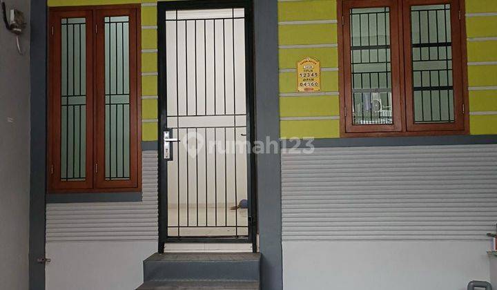 Rumah 2 lantai disewakan di daerah Cendrawasih, cengkareng 1
