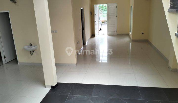 Rumah 2.1/2 lt, bagus dijual di Premier Pavilion, Kalideres  2