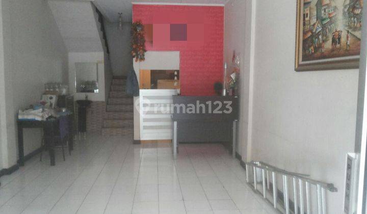 Ruko 3 lantai, siap huni dijual di Taman Palem, cengkareng 2