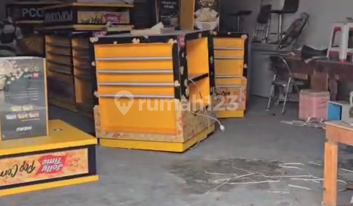 For Sale Spacious Warehouse, Strategic Access in Batu Jaya, Tangerang